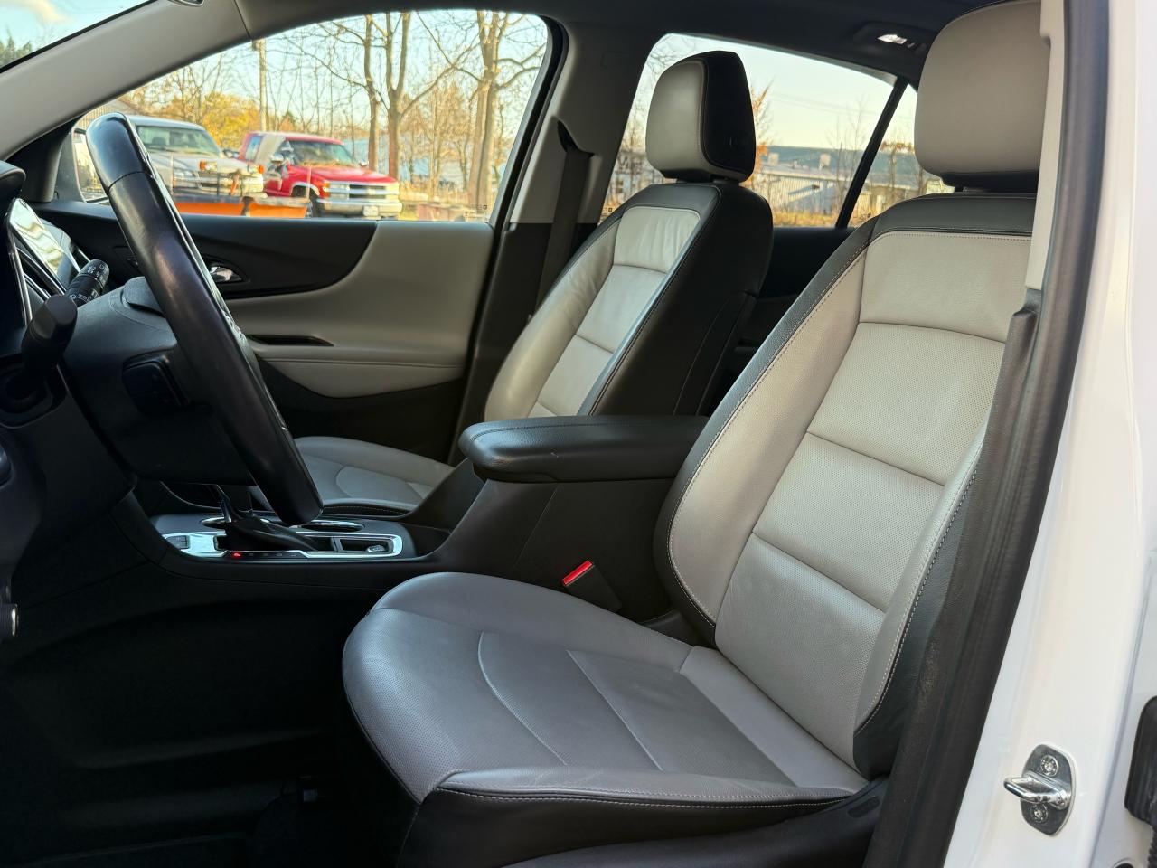 2020 Chevrolet Equinox Premier - Photo #9