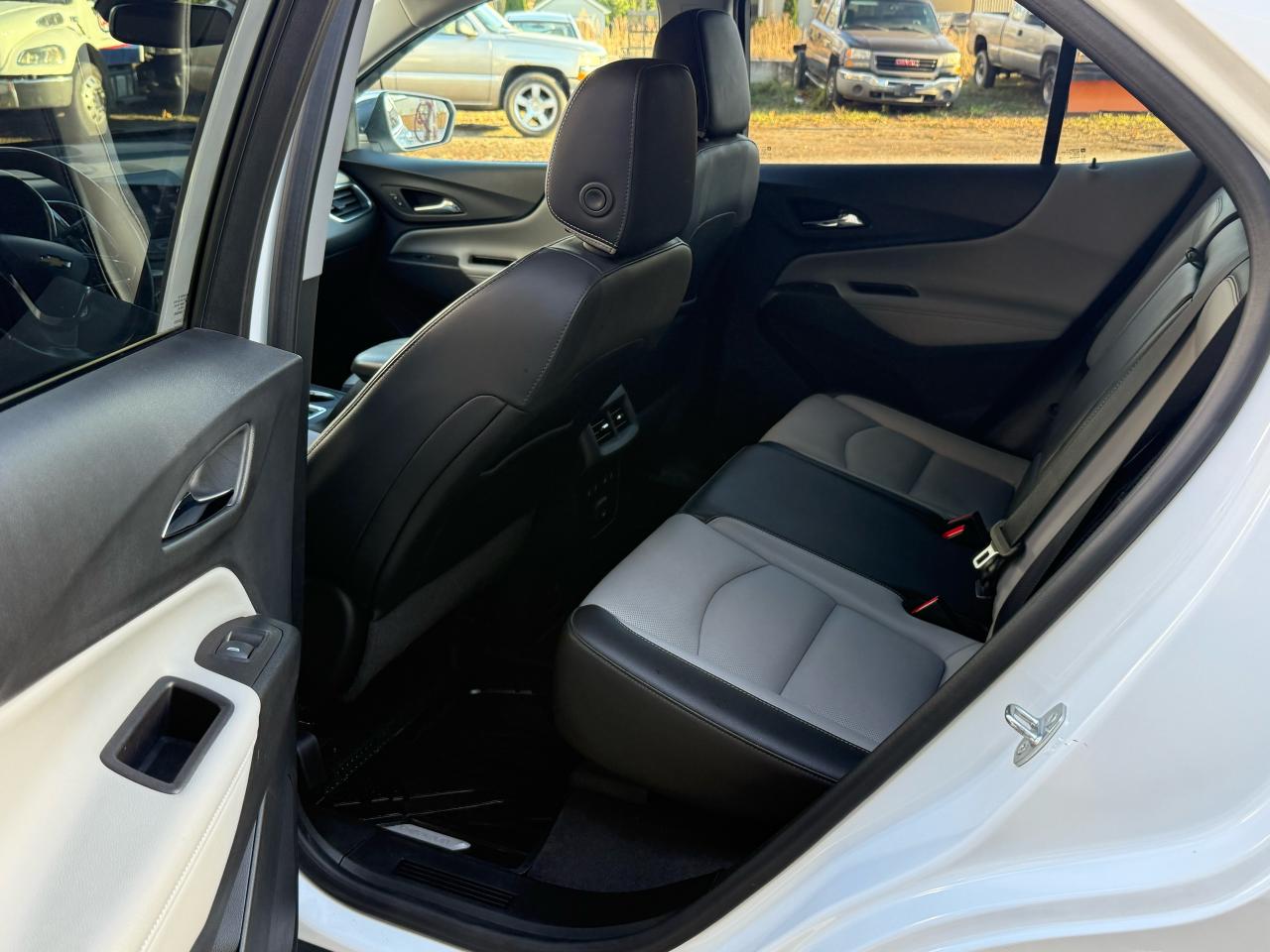 2020 Chevrolet Equinox Premier - Photo #6