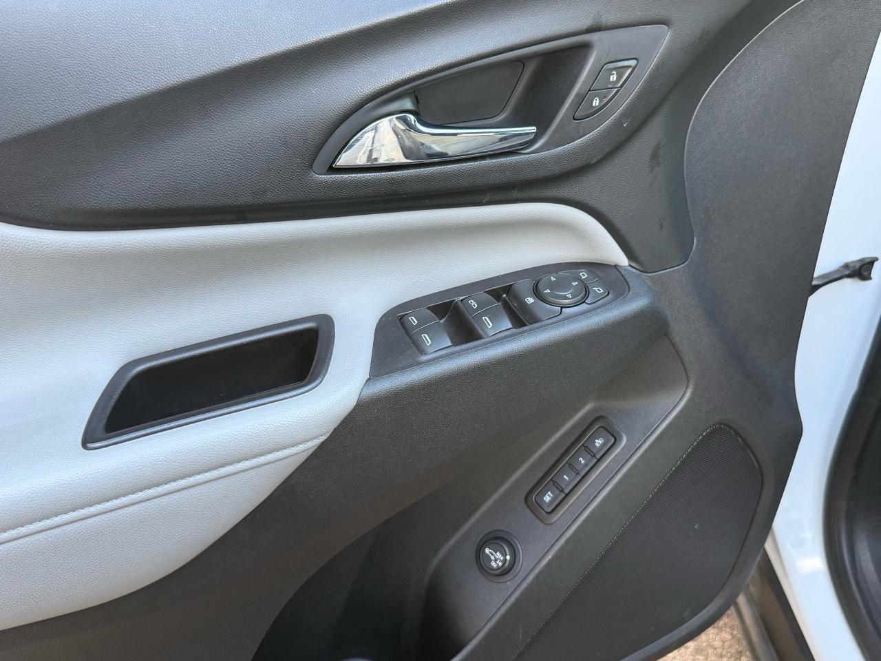 2020 Chevrolet Equinox Premier - Photo #8