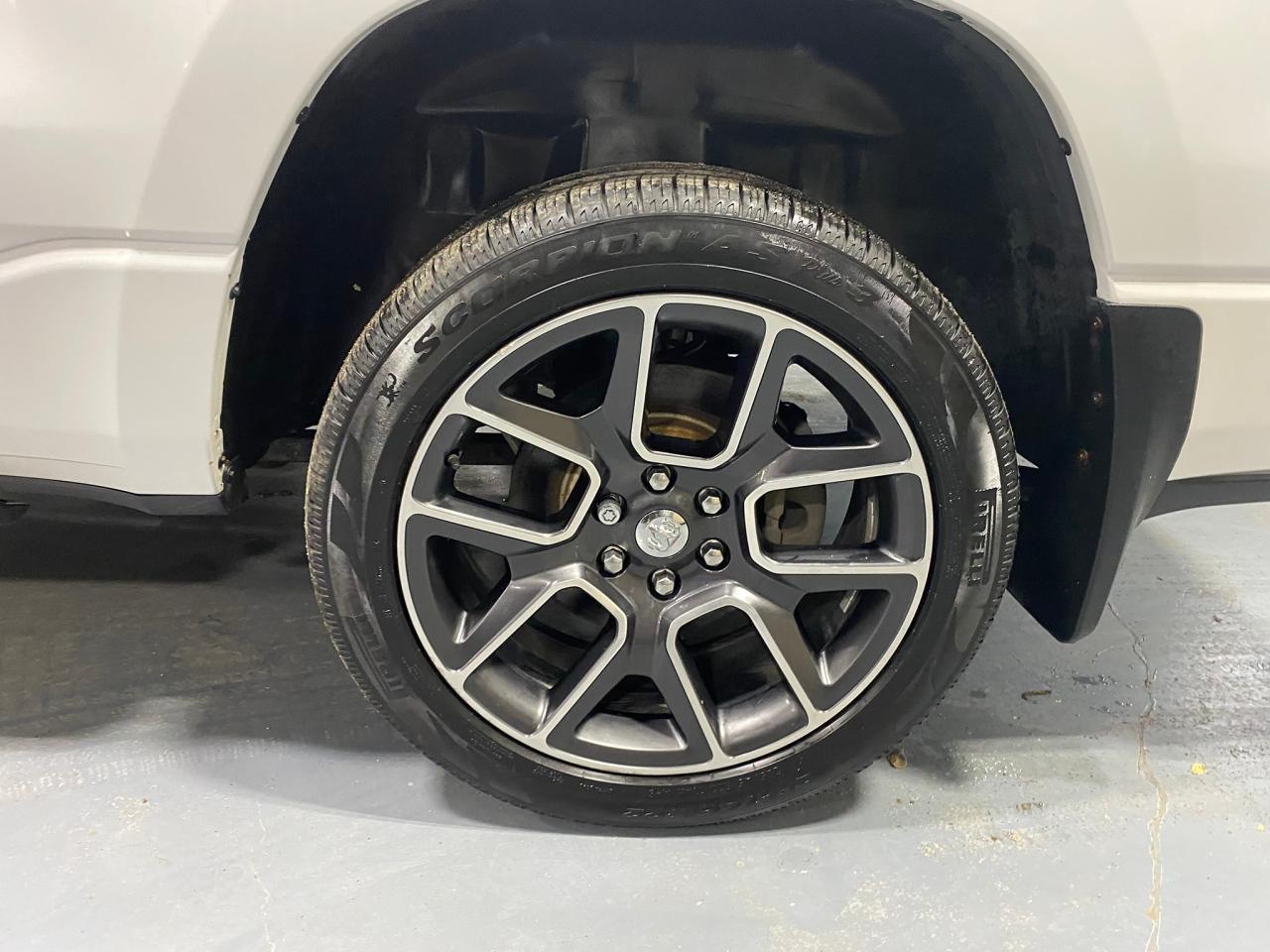 2020 RAM 1500 SPORT 4X4 CREW CAB 5'7" BOX - Photo #10