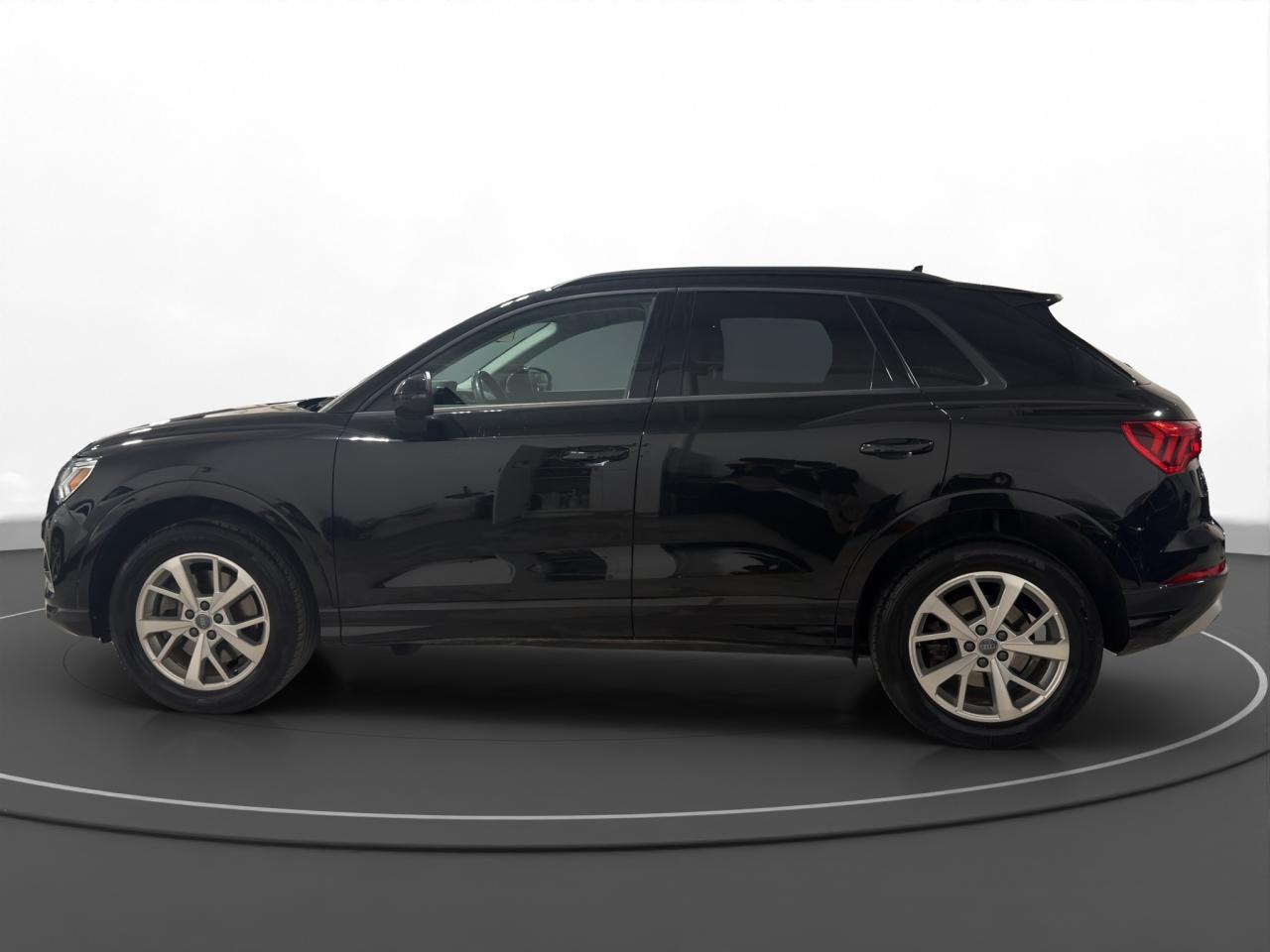 2021 Audi Q3 Komfort Photo