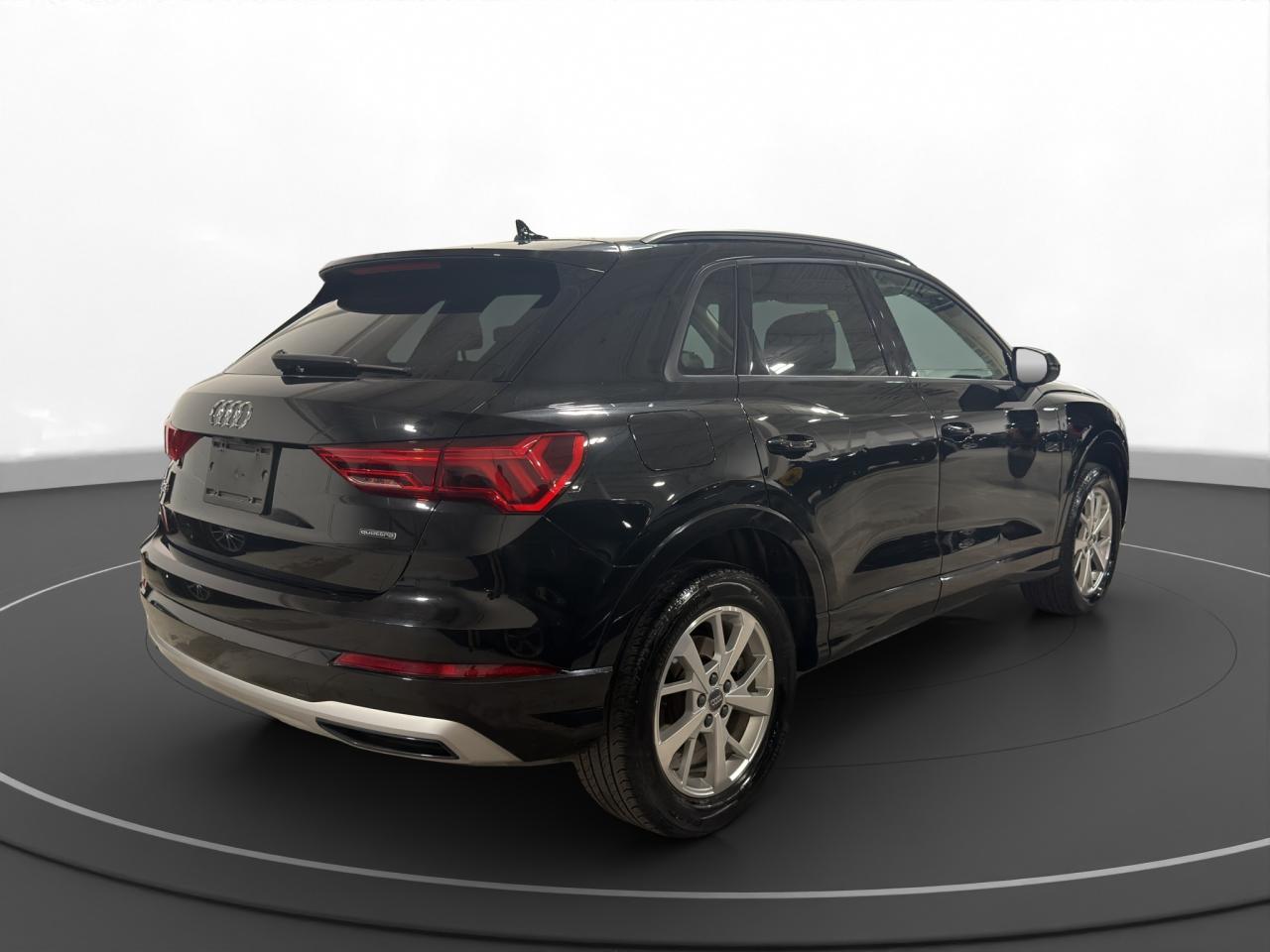 2021 Audi Q3 Komfort Photo