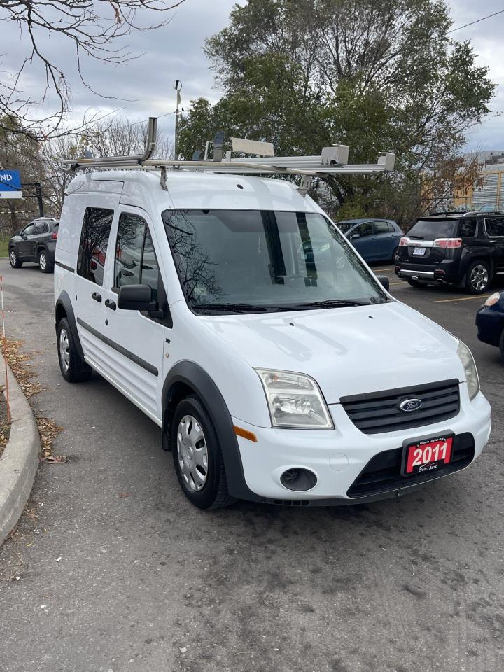 2011 Ford Transit Connect XLT    DIVIDER    LADDER RACK - Photo #5