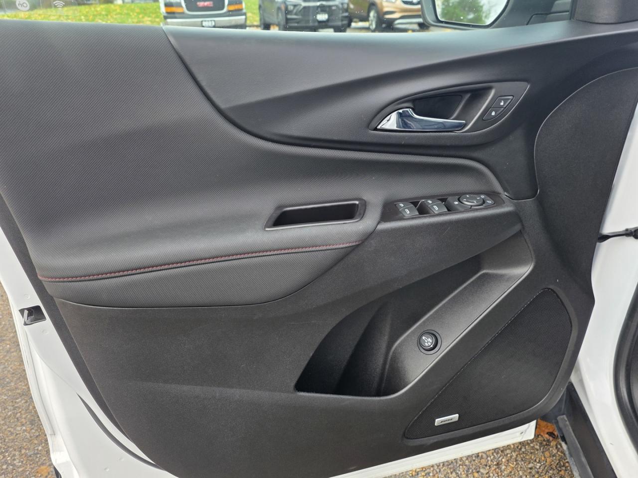 2022 Chevrolet Equinox RS AWD - Photo #11