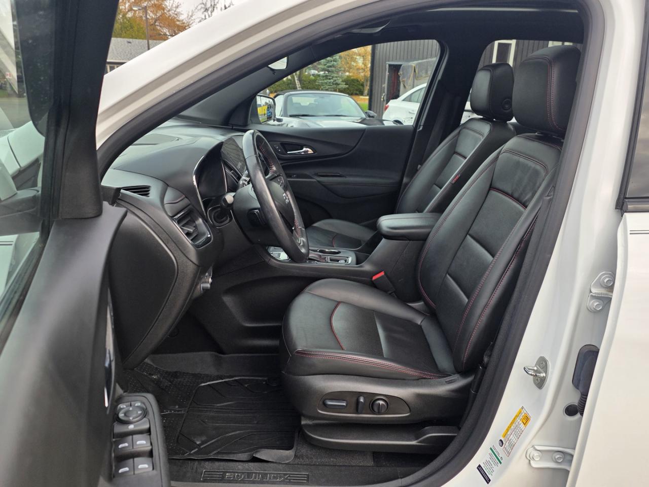 2022 Chevrolet Equinox RS AWD - Photo #12