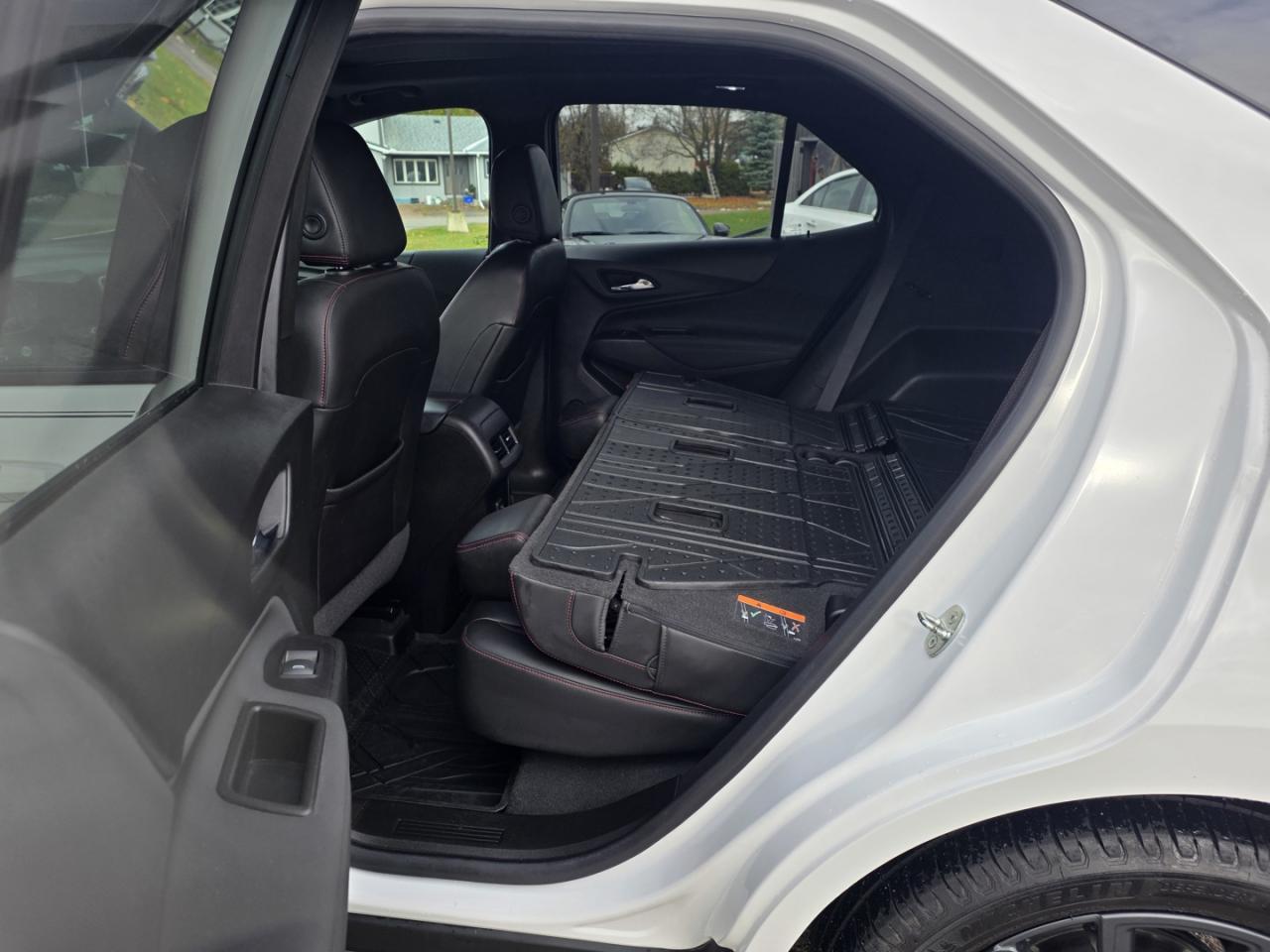 2022 Chevrolet Equinox RS AWD - Photo #23