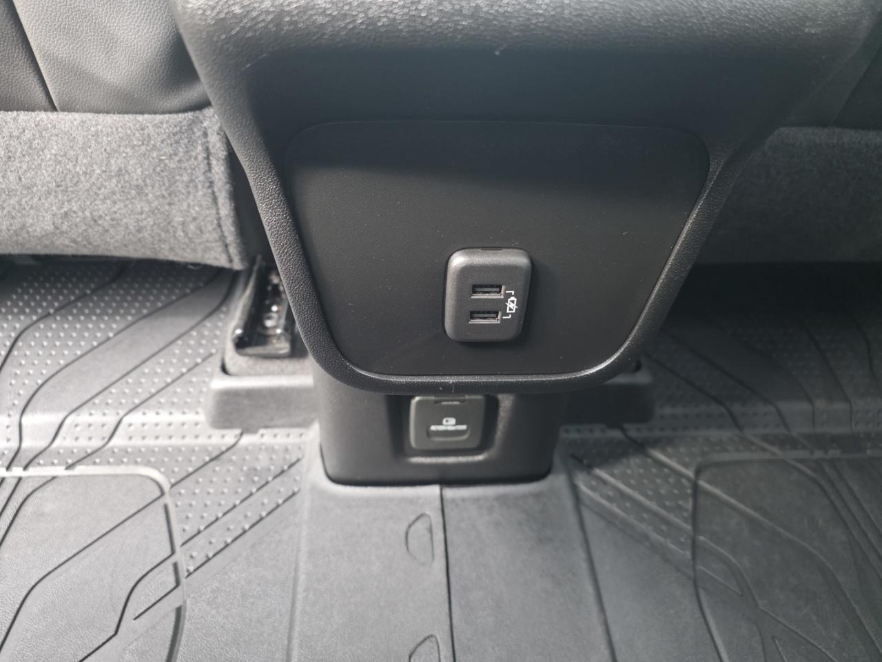 2022 Chevrolet Equinox RS AWD - Photo #22