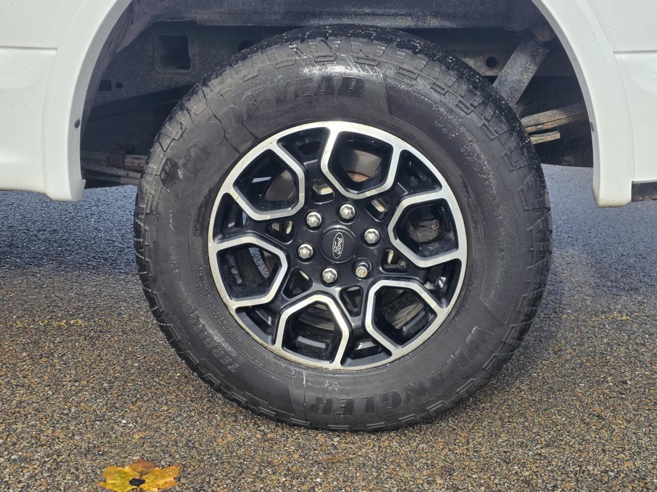 2016 Ford F-150 XLT 6.5-ft. Bed 4WD - Photo #9