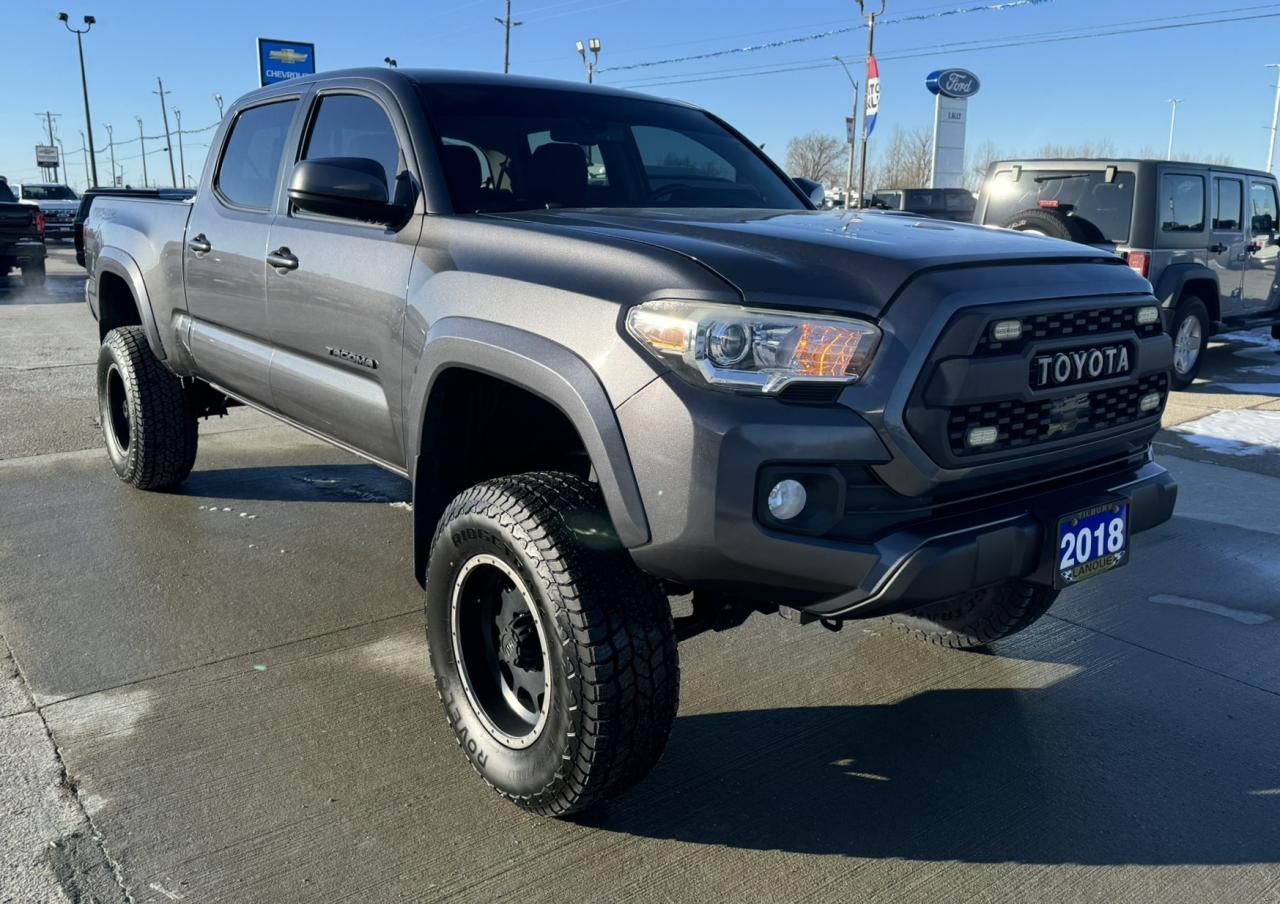 2018 Toyota Tacoma SR5 Photo