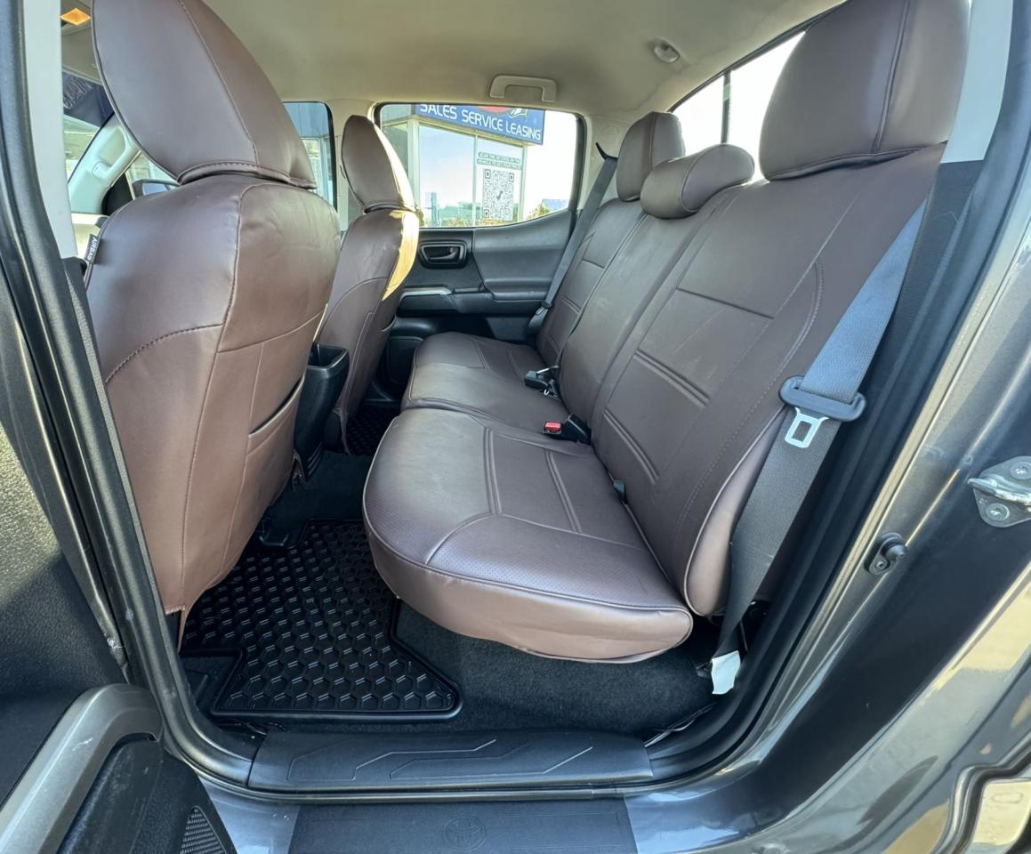 2018 Toyota Tacoma SR5 Photo