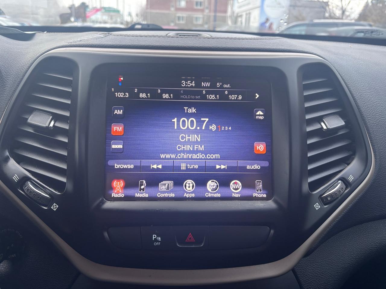 2018 Jeep Cherokee 4X4 LOADED GREAT PRICE!! - Photo #20