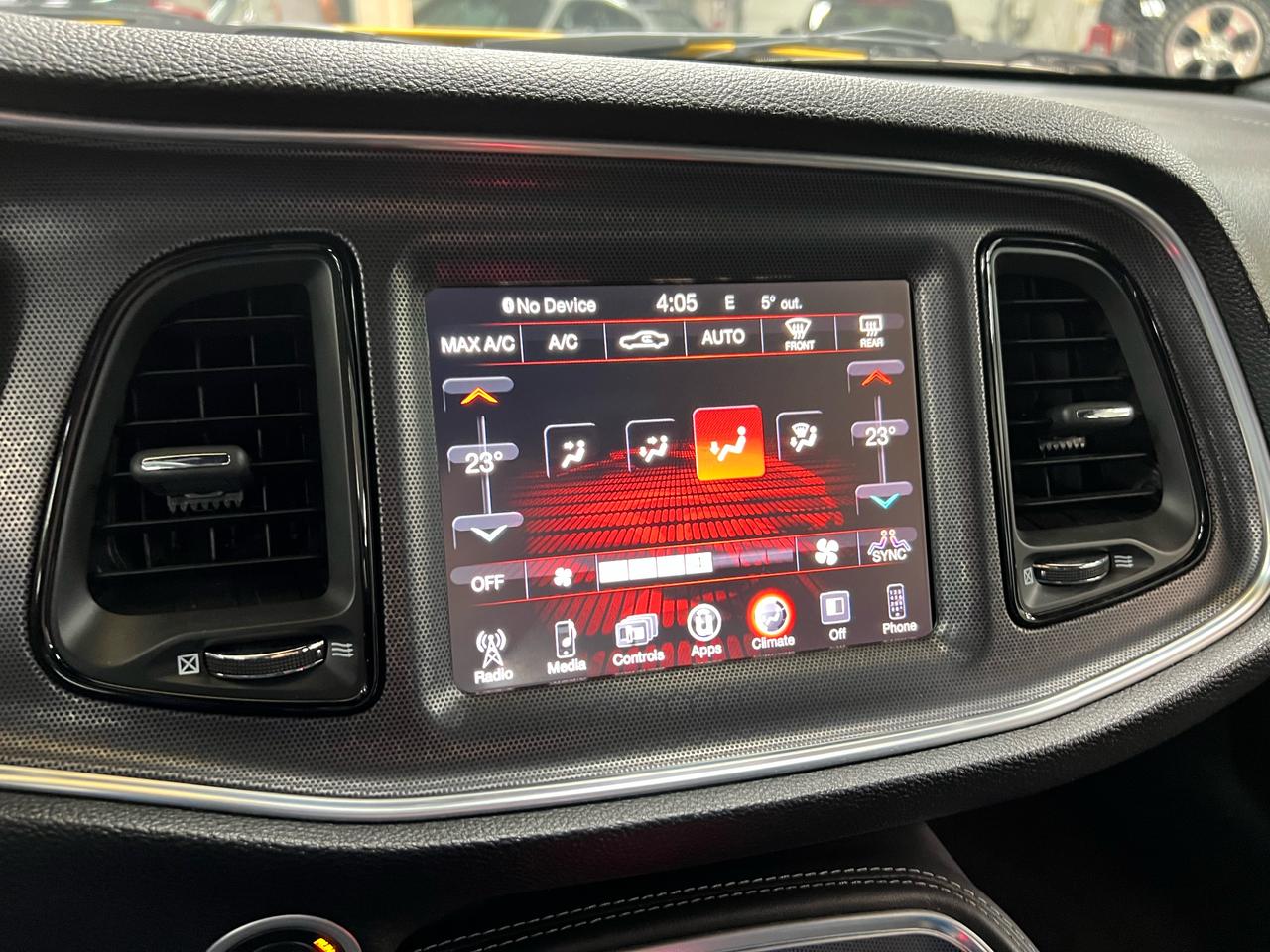 2017 Dodge Challenger Scat Pack Photo