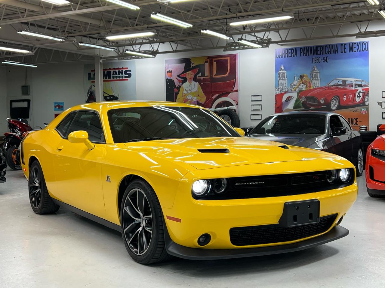 2017 Dodge Challenger Scat Pack Photo0