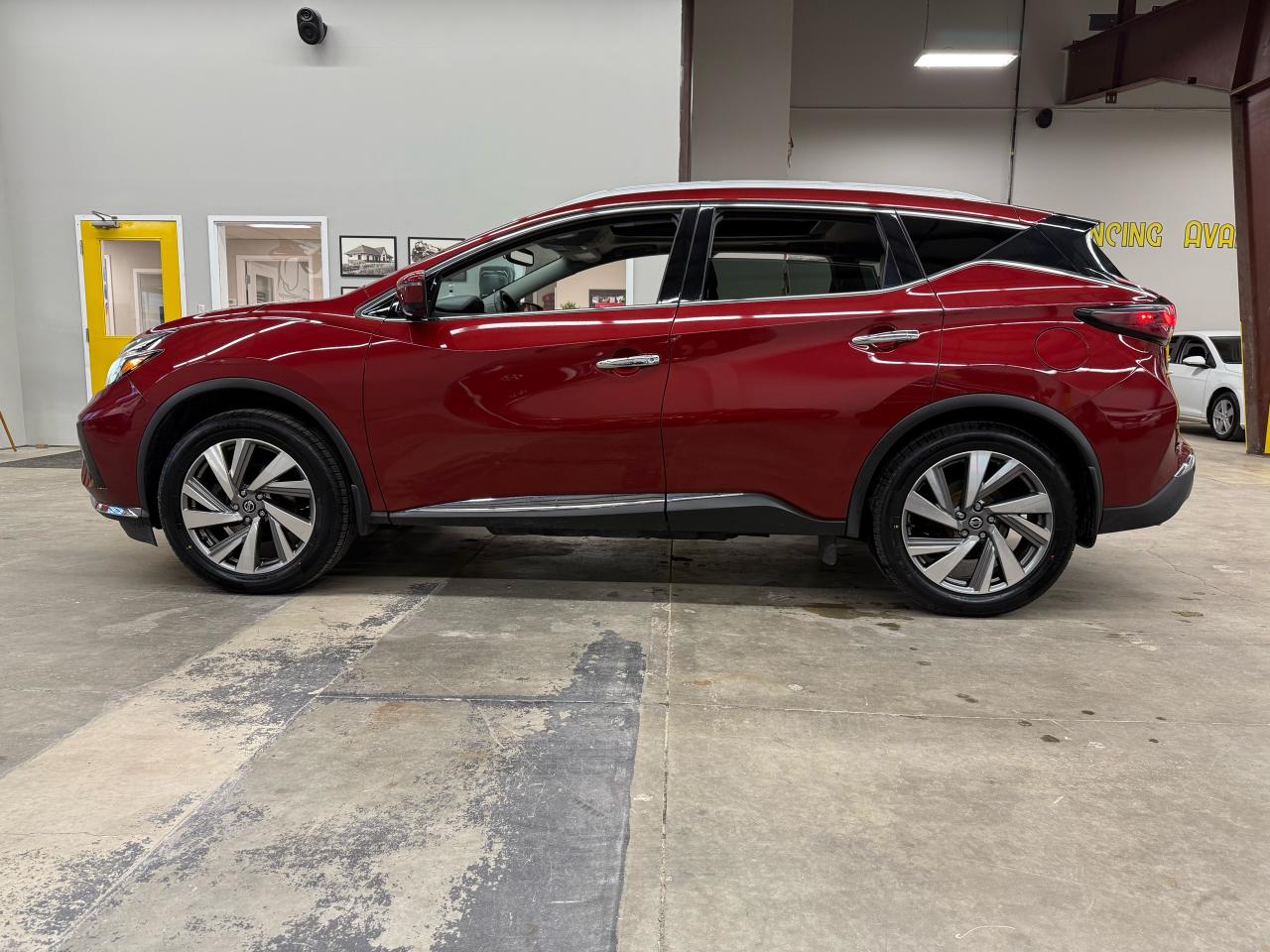 2019 Nissan Murano SL Photo2