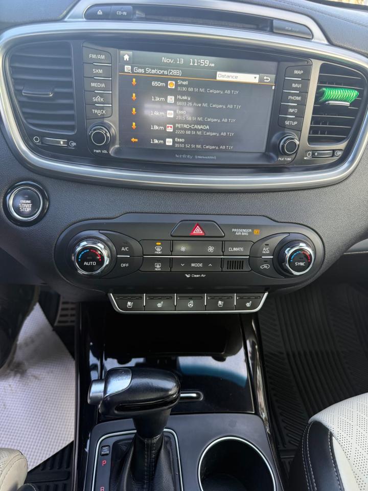 2016 Kia Sorento 3.3L SX - Photo #9