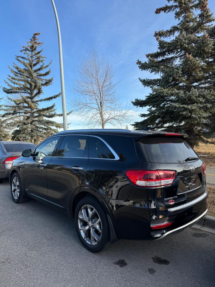 2016 Kia Sorento 3.3L SX - Photo #4