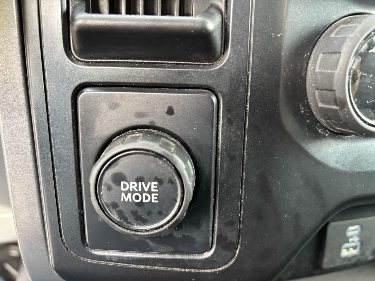13174562.793598056