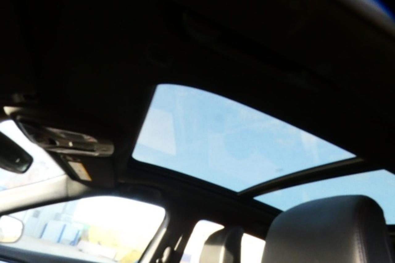 2024 Jeep Compass Altitude 4x4 w/Htd Leather, pano S/R, NAV, BUC - Photo #18