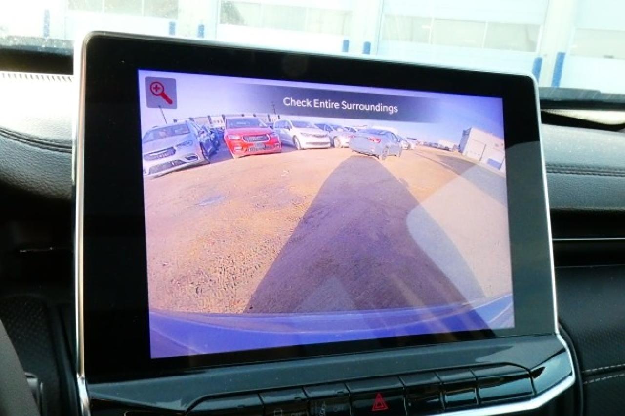 2024 Jeep Compass Altitude 4x4 w/Htd Leather, pano S/R, NAV, BUC - Photo #14