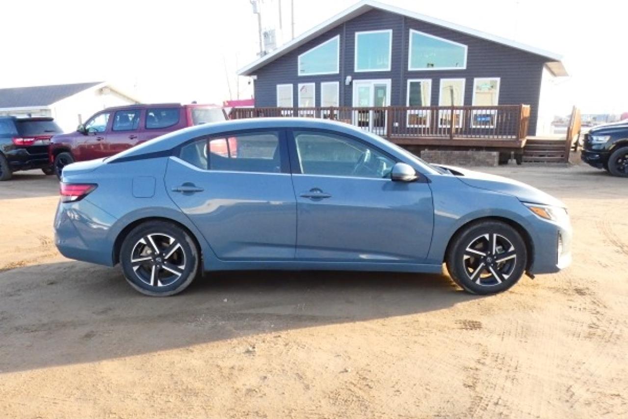 2024 Nissan Sentra SV w/Htd cloth, BUC - Photo #5