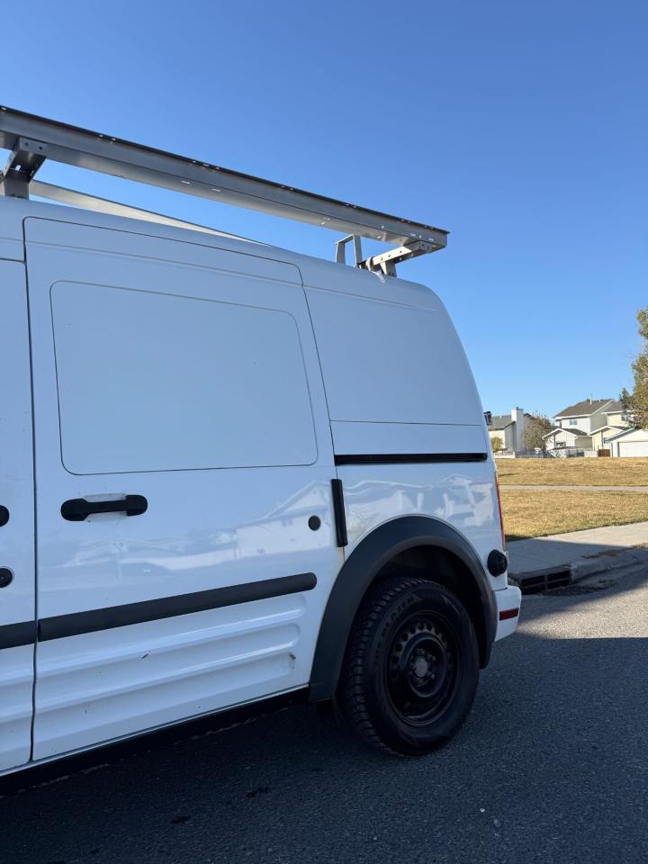 2011 Ford Transit Connect XLT - Photo #4