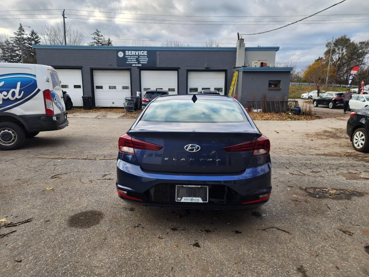 2019 Hyundai Elantra Luxury l Sunroof l Fuel Efficient l Reverse Cam - Photo #8