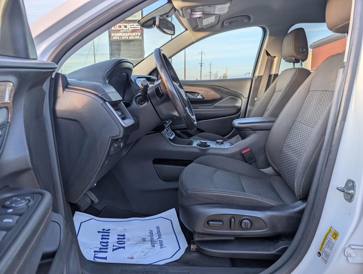 2020 GMC Terrain SLE | NO ACCIDENTS | HEATED SEATS | CARPLAY - Photo #10