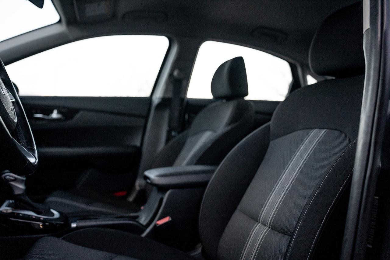 2022 Kia Forte EX IVT | NO ACCIDENT | CLEAN CARFAX | Photo