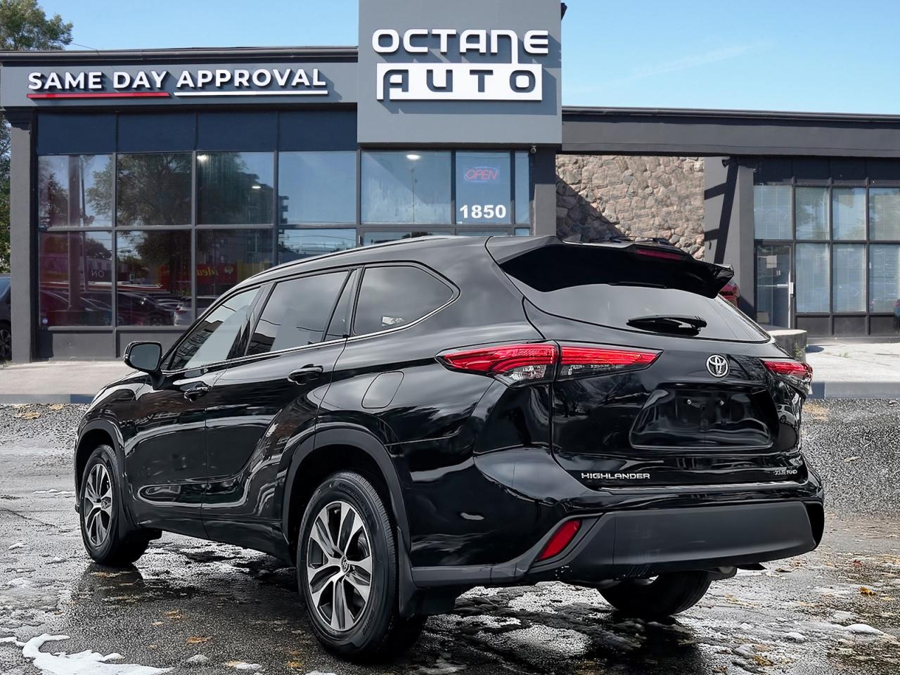 2020 Toyota Highlander XLE AWD V6 Photo