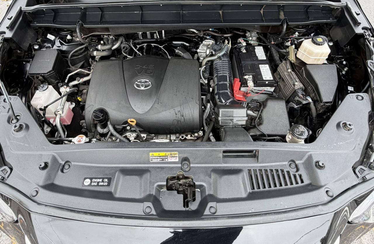 2020 Toyota Highlander XLE AWD V6 Photo