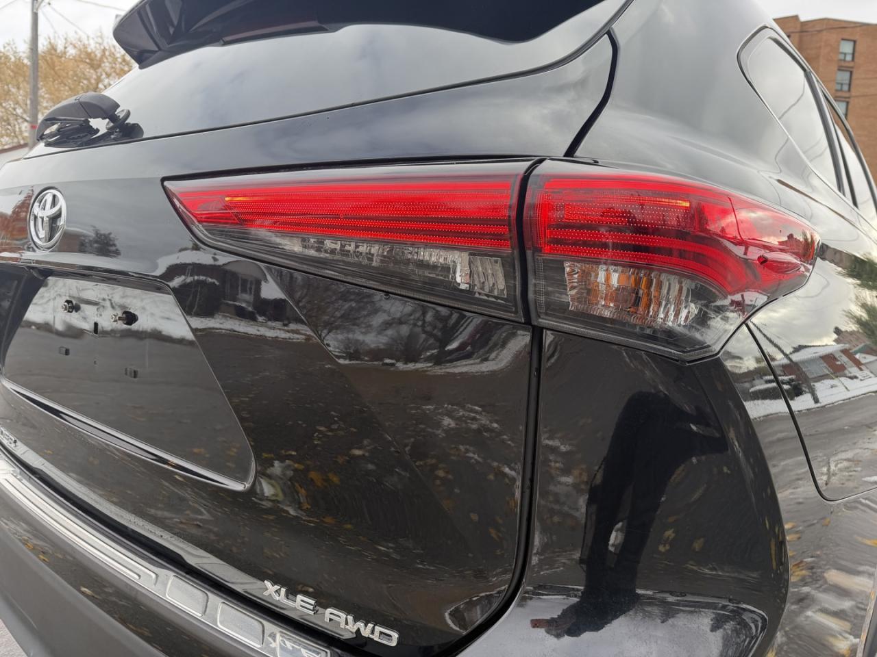 2020 Toyota Highlander XLE AWD V6 Photo