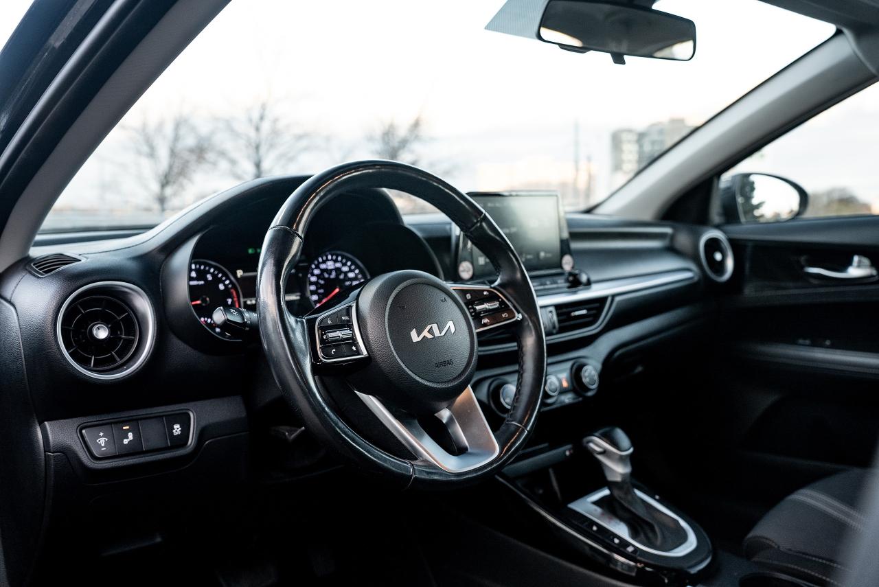 2022 Kia Forte EX IVT | NO ACCIDENT | CLEAN CARFAX | Photo