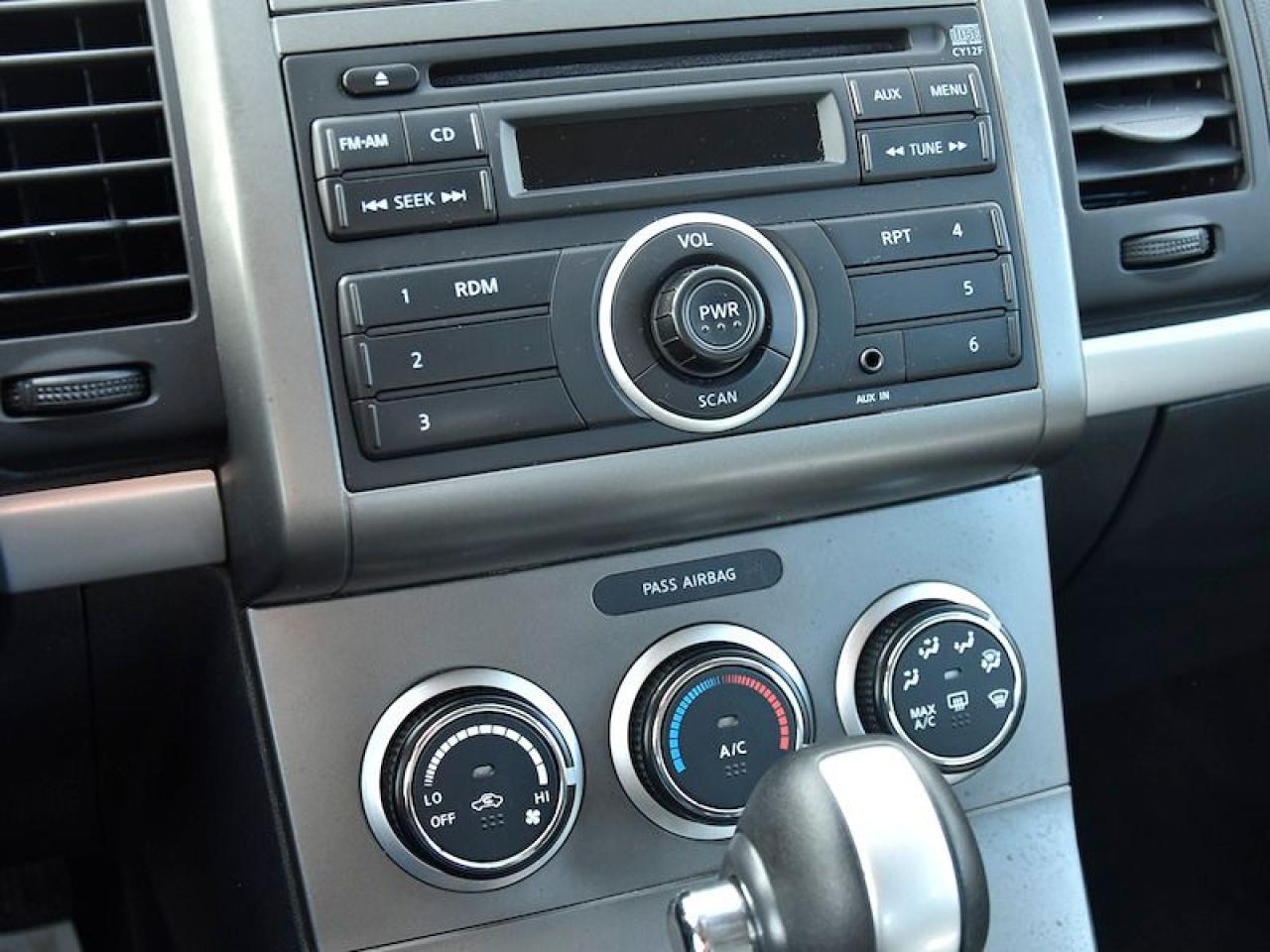 2012 Nissan Sentra 2.0 - Photo #8