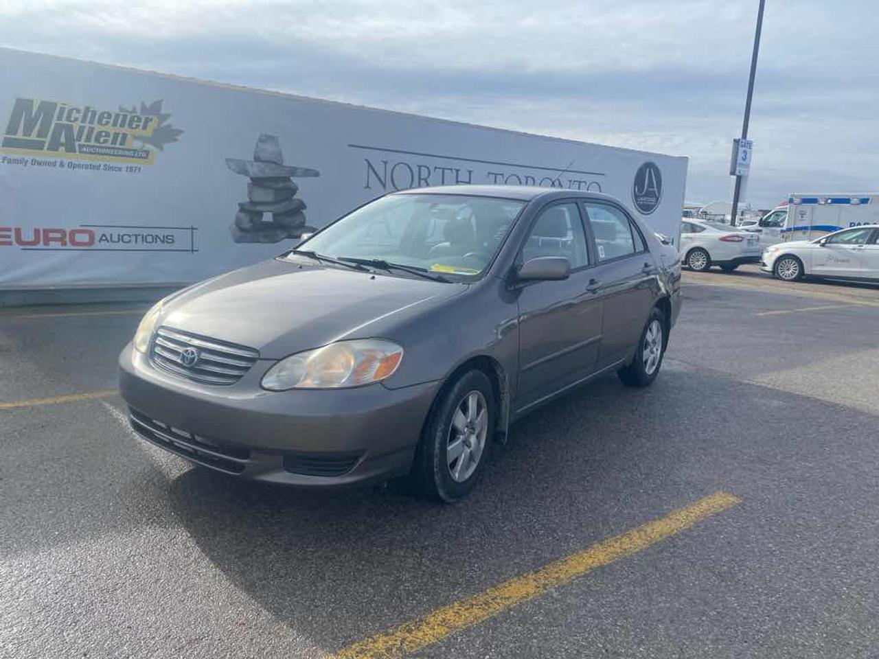 2003 Toyota Corolla LE - Photo #1