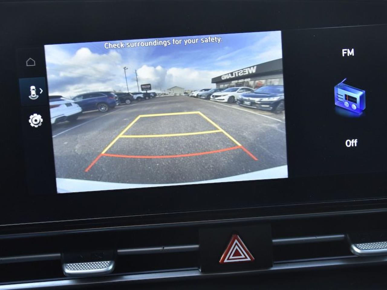 2023 Hyundai Elantra Preferred - Photo #8