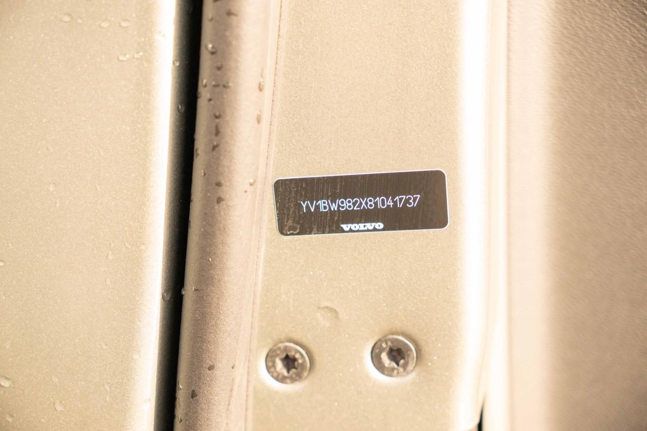 2008 Volvo V70 3.2L WAGON Photo