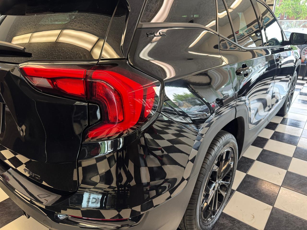 2019 GMC Terrain AWD SLE+New Tires+Brakes+RemoteStart+CLEAN CARFAX Photo