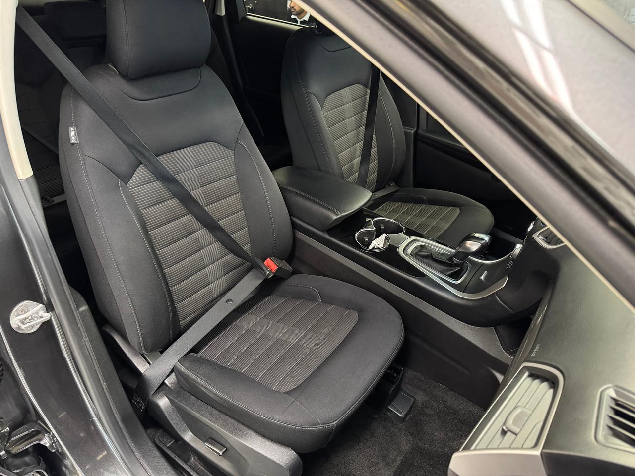 2018 Ford Edge SEL AWD+New Tires+Brakes+Camera+Heated Seats Photo