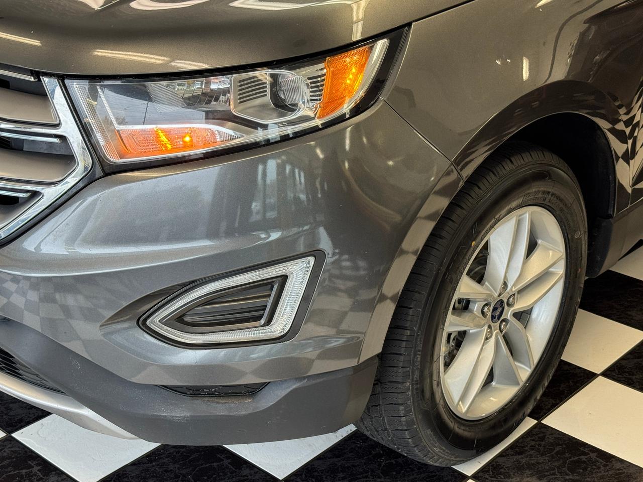 2018 Ford Edge SEL AWD+New Tires+Brakes+Camera+Heated Seats Photo