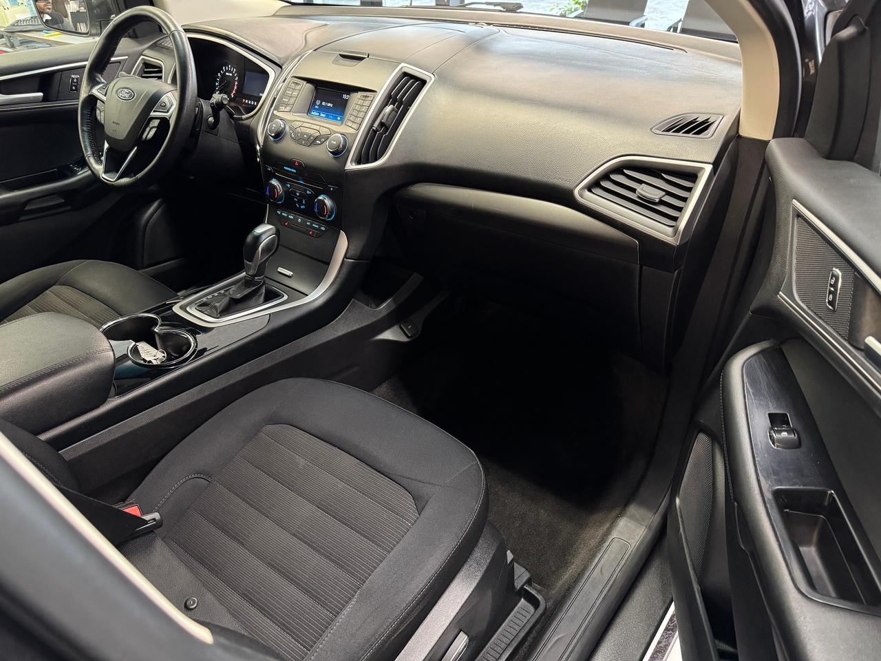 2018 Ford Edge SEL AWD+New Tires+Brakes+Camera+Heated Seats Photo