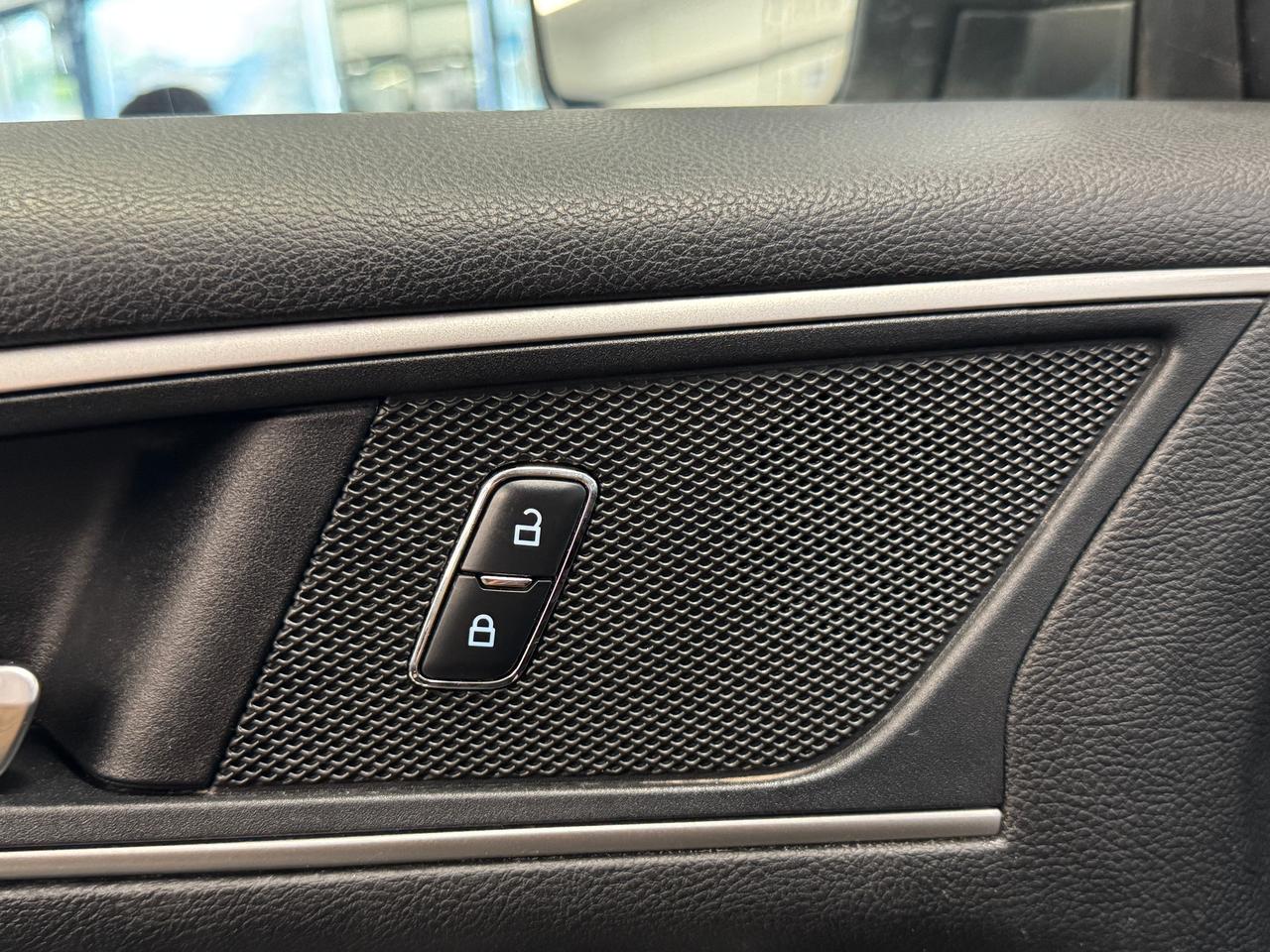 2018 Ford Edge SEL AWD+New Tires+Brakes+Camera+Heated Seats Photo