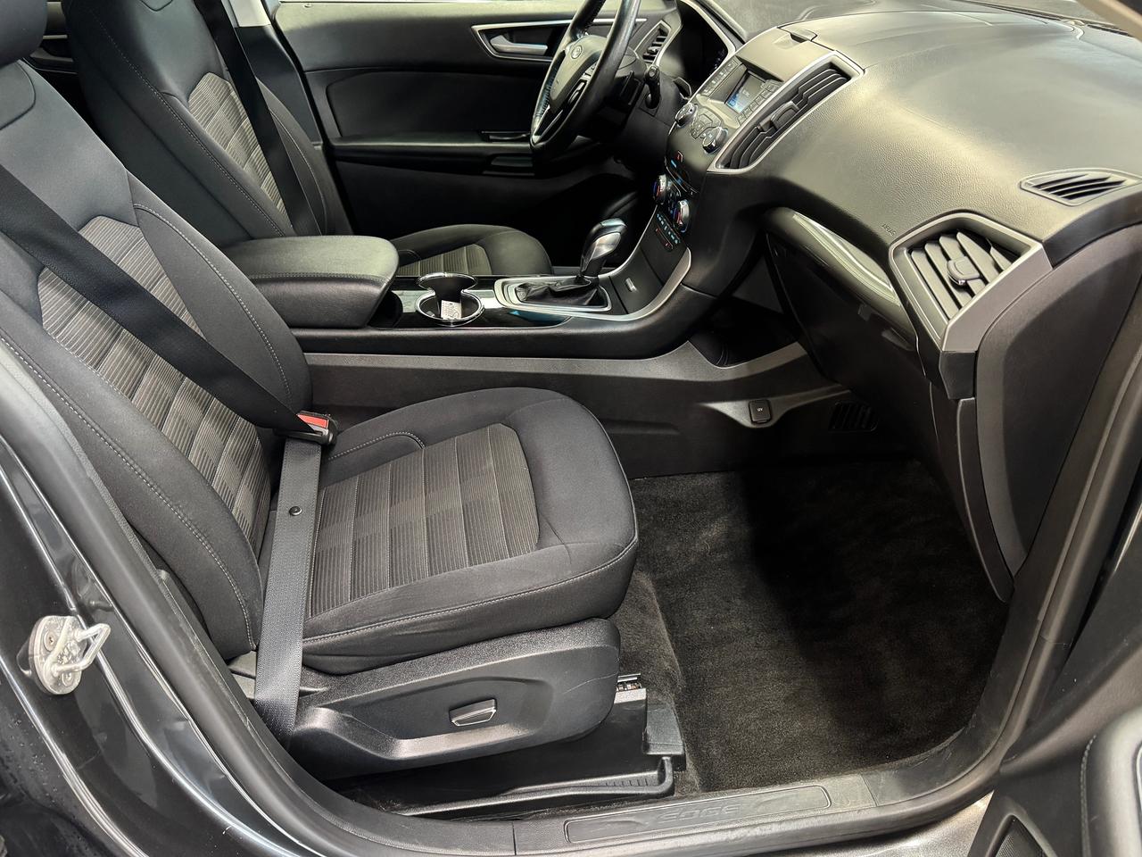 2018 Ford Edge SEL AWD+New Tires+Brakes+Camera+Heated Seats Photo