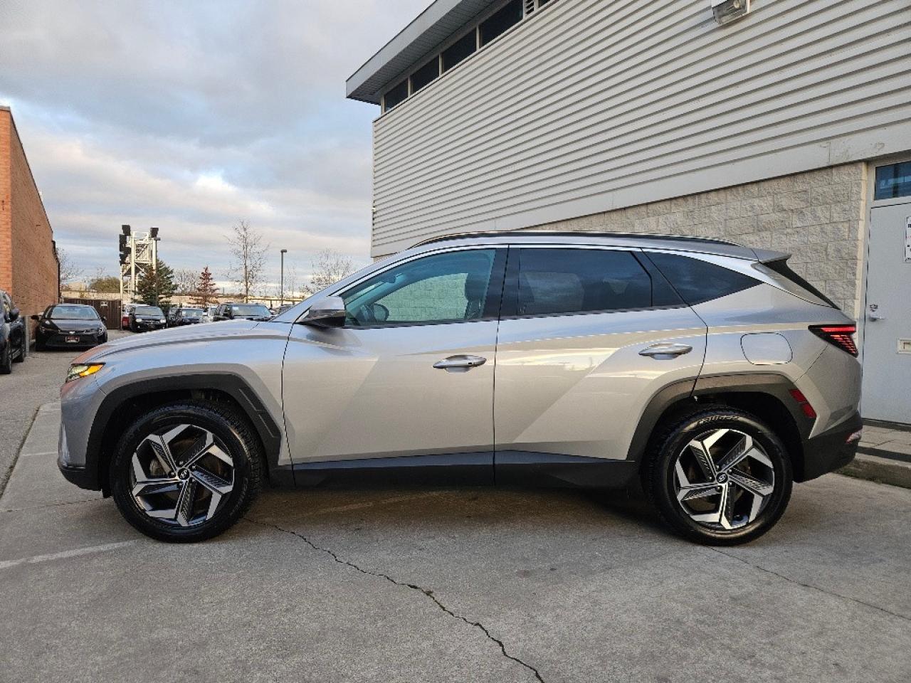 2022 Hyundai Tucson Hybrid LUXURY HYBRID-LEATHER-SUNROO-LOADED Photo