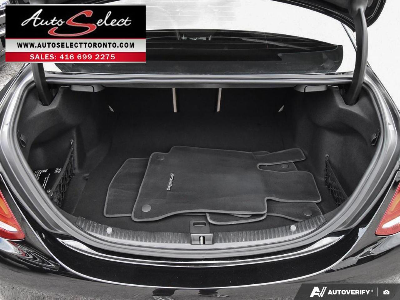 2018 Mercedes-Benz C-Class 4Matic C300 - AWD - Technology Pkg - Panoramic Sunroof Photo