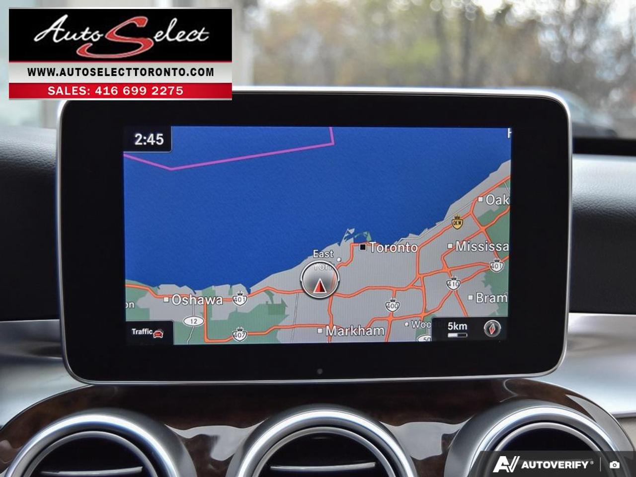 2018 Mercedes-Benz C-Class 4Matic C300 - AWD - Technology Pkg - Panoramic Sunroof Photo