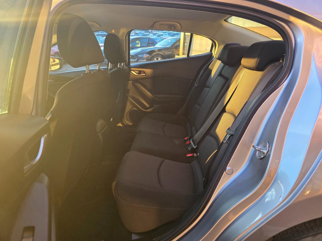 2015 Mazda MAZDA3 GS Backup Camera | Heated Seats | Bluetooth Photo