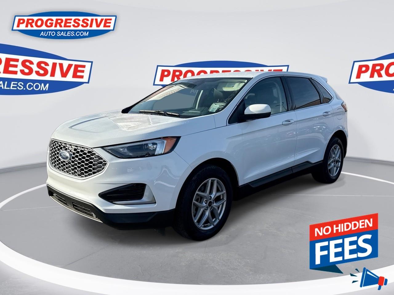 2023 Ford Edge SEL Photo0