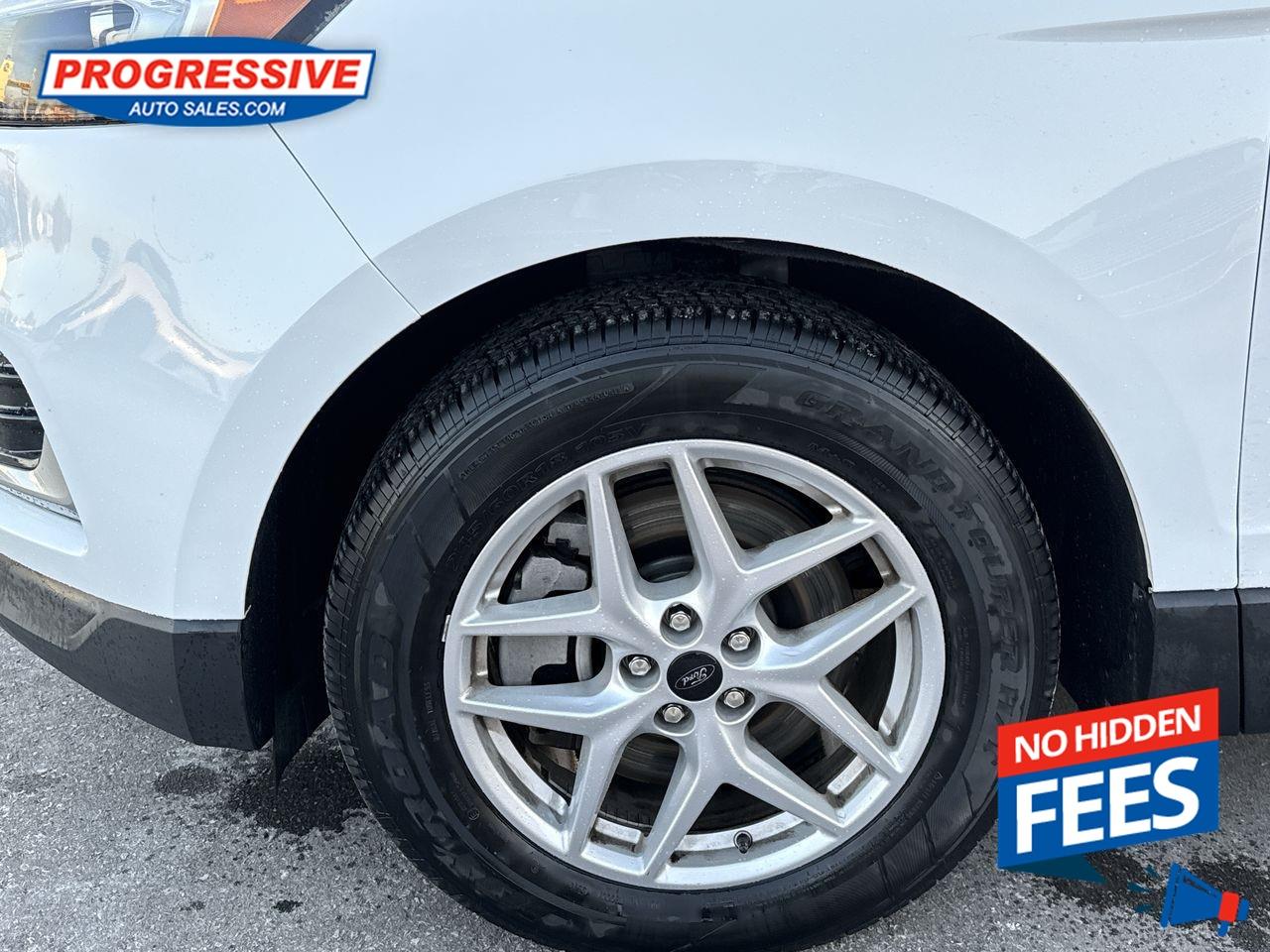 2023 Ford Edge SEL Photo