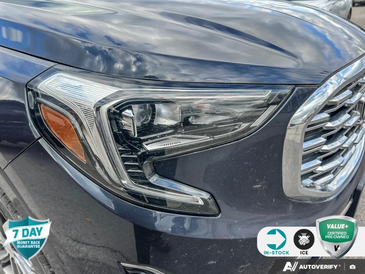 2019 GMC Terrain Denali HEATED SEATS | HEATED STEERING | PANORAMIC ROOF Photo