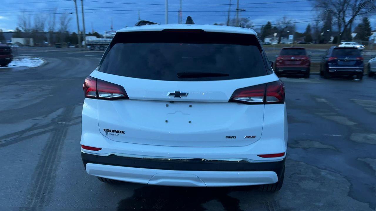 2022 Chevrolet Equinox AWD, MOONROOF, LEATHER SEATS, REMOTE START, POWER LIFTGATE, NAV!! Photo